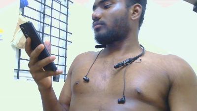 IndianBull_8 live cam on Cam4