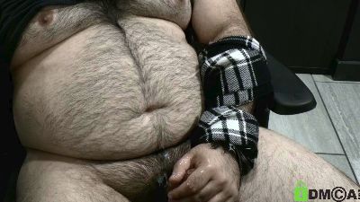 IndianaBear live cam on Cam4