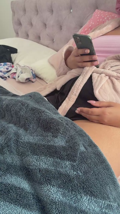 Indianbutterxo live cam on Cam4