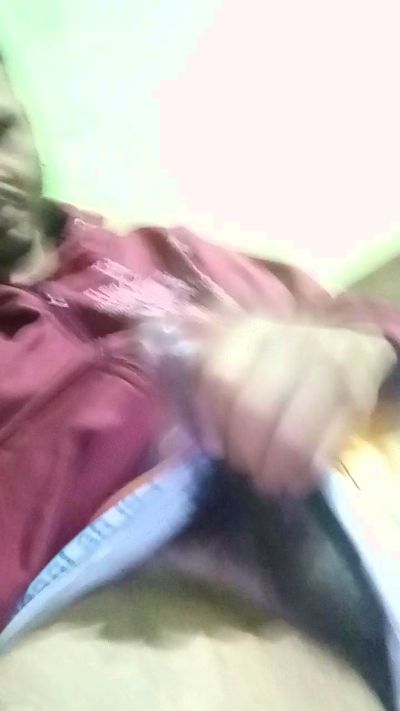 Indomavel021 live cam on Cam4