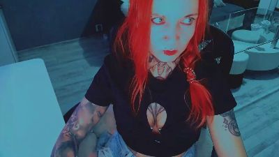 InesDesire live cam on Cam4