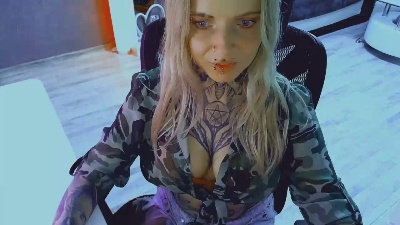 InesDesire live cam on Cam4