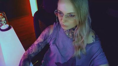 InesDesire live cam on Cam4