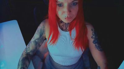 InesDesire live cam on Cam4