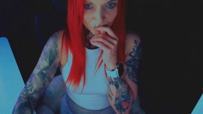 InesDesire live cam on Cam4