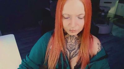 InesDesire live cam on Cam4