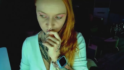 InesDesire live cam on Cam4