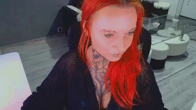 InesDesire live cam on Cam4