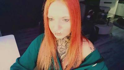 InesDesire live cam on Cam4