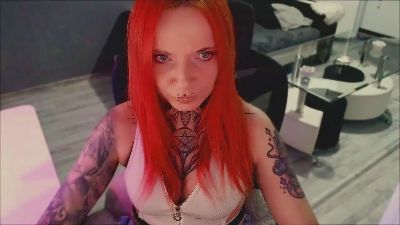 InesDesire live cam on Cam4