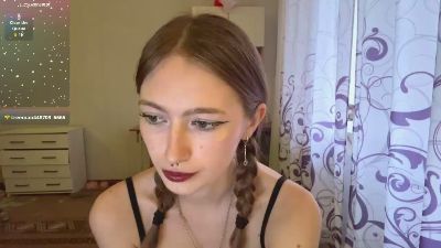 InesForehand live cam on Cam4