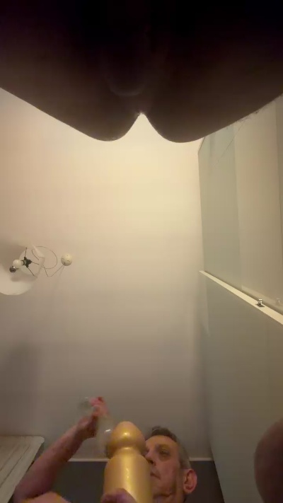 Infestacon live cam on Cam4