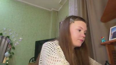 IngeborgPesin live cam on Cam4