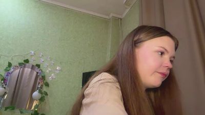 IngeborgPesin live cam on Cam4
