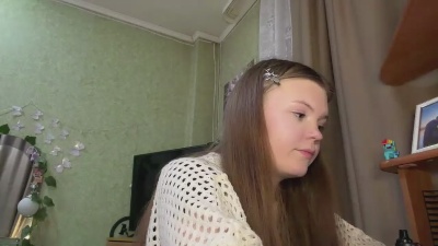 IngeborgPesin live cam on Cam4