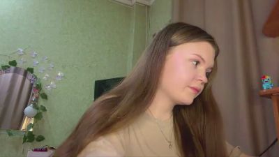 IngeborgPesin live cam on Cam4