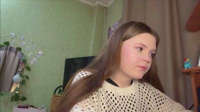 IngeborgPesin live cam on Cam4