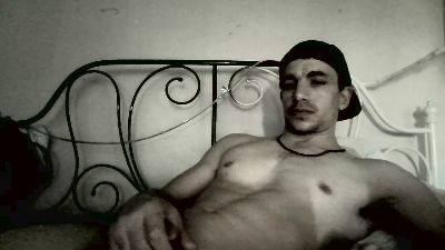 Inittowinit780 live cam on Cam4