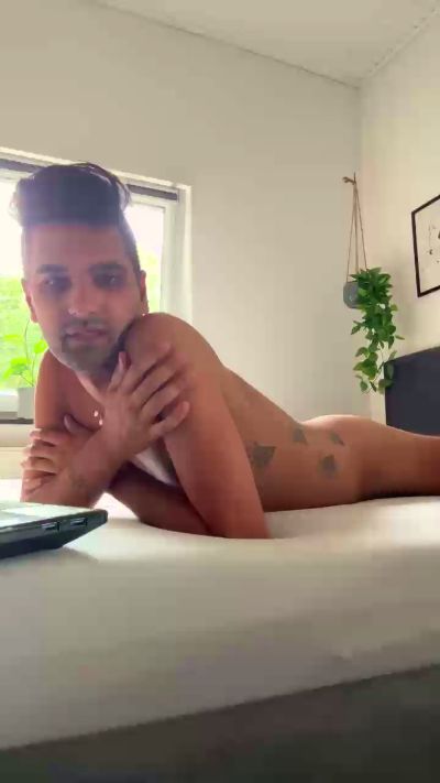 InkedGay live cam on Cam4