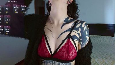 Inked_Val live cam on Cam4