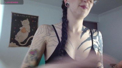 Inked_Val live cam on Cam4