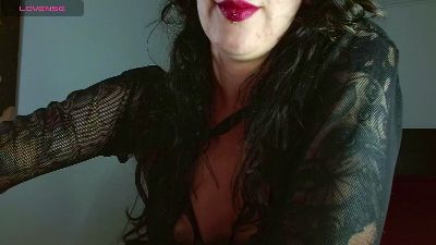 Inked_Val live cam on Cam4