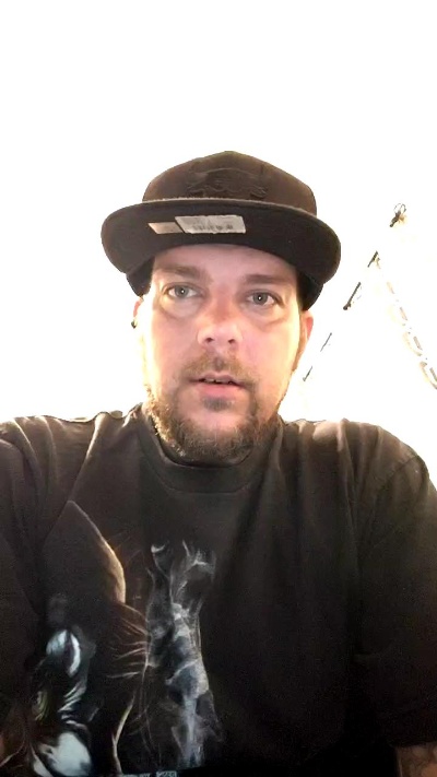 Inkeduprob live cam on Cam4