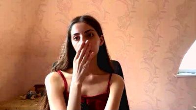 InocenciaMerle live cam on Cam4