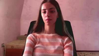 InocenciaMerle live cam on Cam4