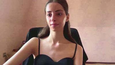 InocenciaMerle live cam on Cam4