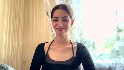 InocenciaMerle live cam on Cam4