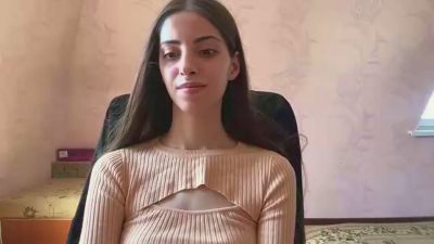 InocenciaMerle live cam on Cam4
