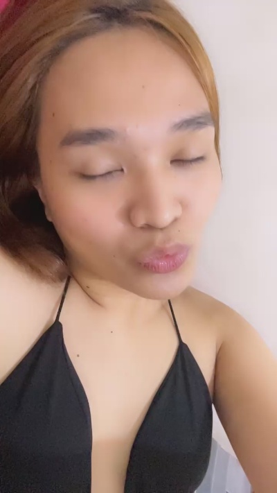 InocentKiarah live cam on Cam4