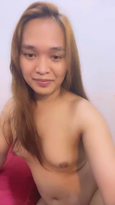 InocentKiarah live cam on Cam4