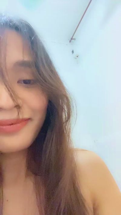 InocentKiarah live cam on Cam4