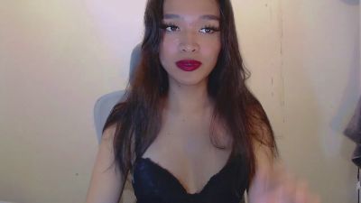InocentKiarah live cam on Cam4