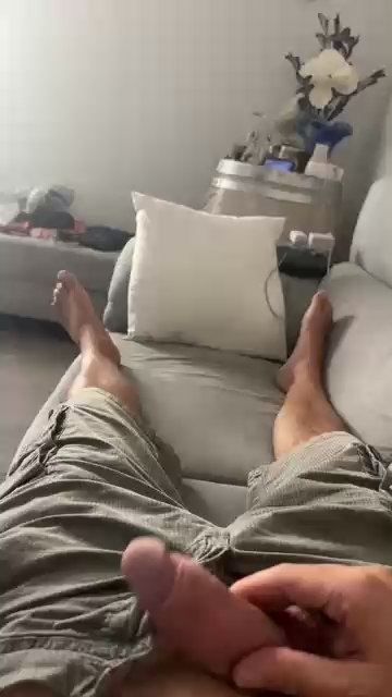 IoFb25 live cam on Cam4