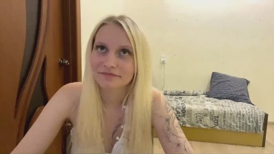IonaMarket live cam on Cam4