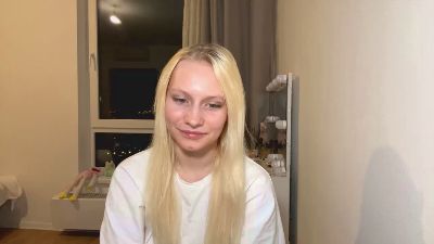 IonaMarket live cam on Cam4