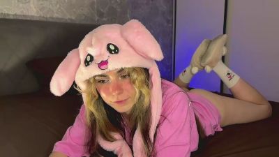 Ipewmeow live cam on Cam4