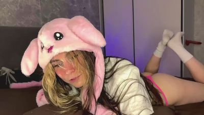 Ipewmeow live cam on Cam4
