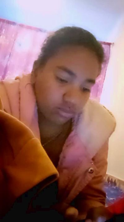 Irinah01 live cam on Cam4