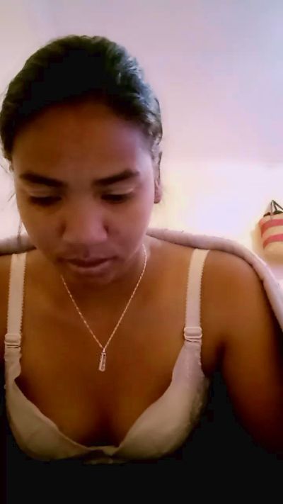 Irinah01 live cam on Cam4