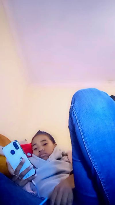Irinah01 live cam on Cam4