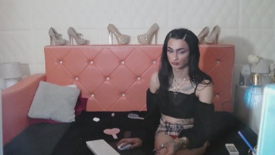 IrisIrs live cam on Cam4