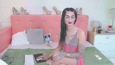 IrisIrs live cam on Cam4