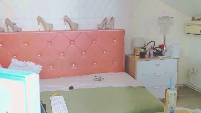 IrisIrs live cam on Cam4
