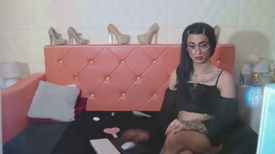 IrisIrs live cam on Cam4