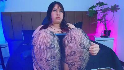 Iris_Roses live cam on Cam4
