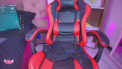 Iris_Roses live cam on Cam4